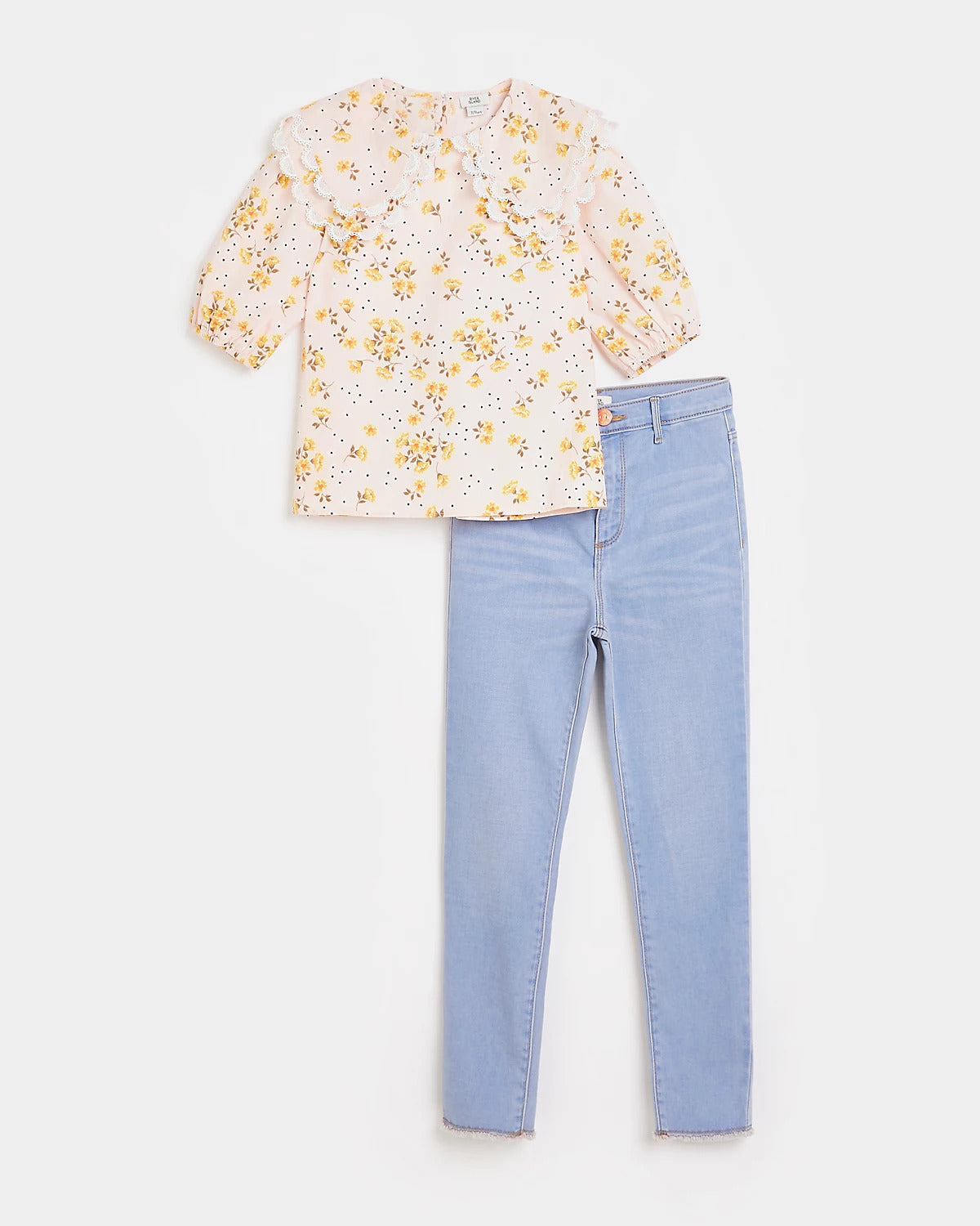 Riverisland Girls pink collar floral top and jeans outfit